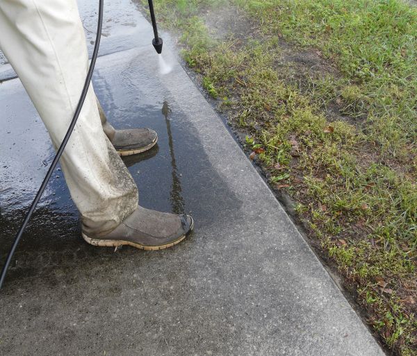 Cost of Pavement Power Washing in San Luis Obispo
