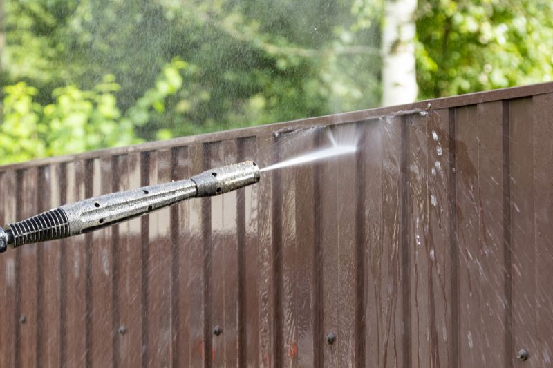 Fence Pressure Cleaning